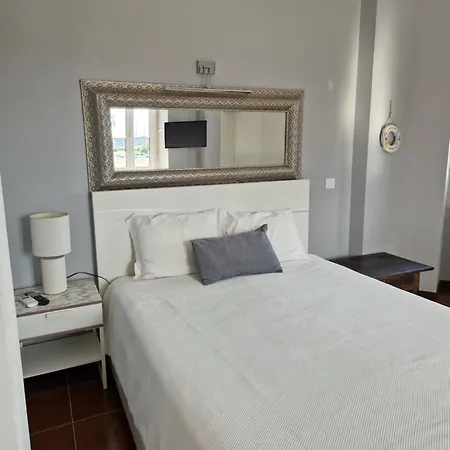 Casa Do Miguel Pensión Foz do Arelho